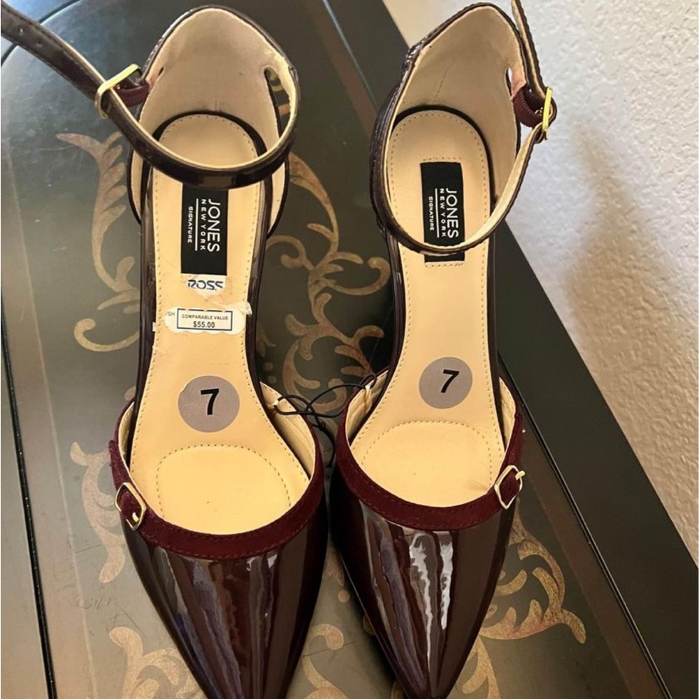 New burgundy stunning style high heel by Jones New York signature from ROSS.